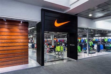 nike stores near me.